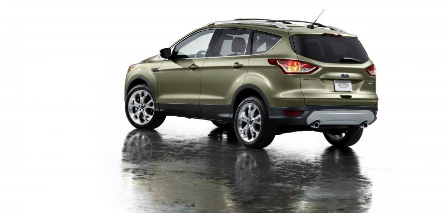  Ford Escape 2013 года  (фото 211 из 222)